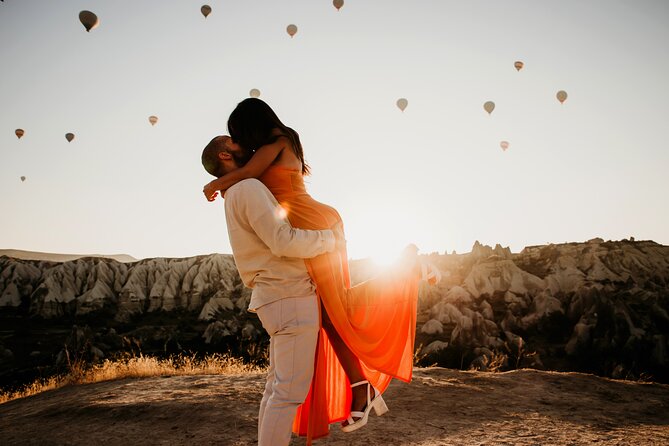 Professional Photo Shoot in Cappadocia - In Sunrise with Hot Air Balloons - What happens during the two-hour session