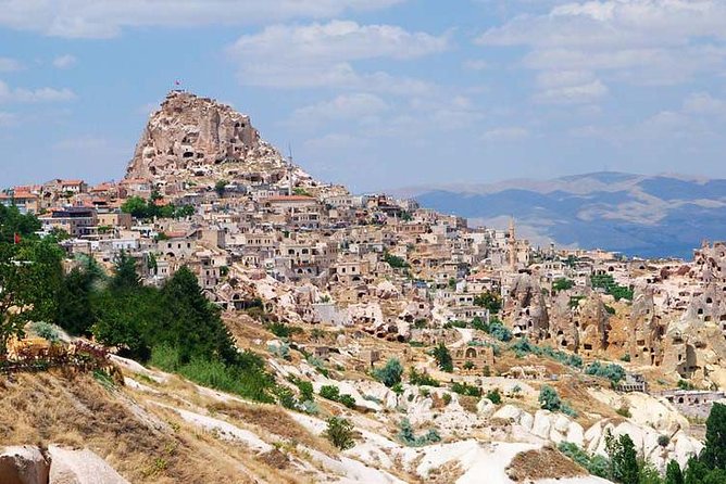 Small Group Cappadocia Red Tour - The guide and group size shape the day