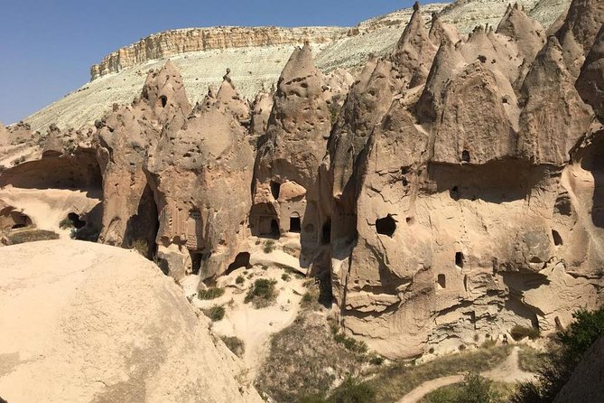 Small Group Red Tour - Devrent Valley turns geology into a guessing game
