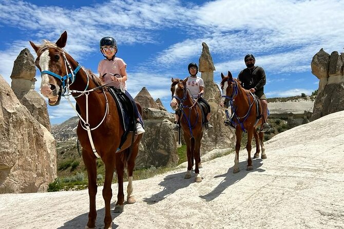 Top Notch Cappadocia: All in 1 Day Cappadocia Tour - Avanos: pottery beside the Red River