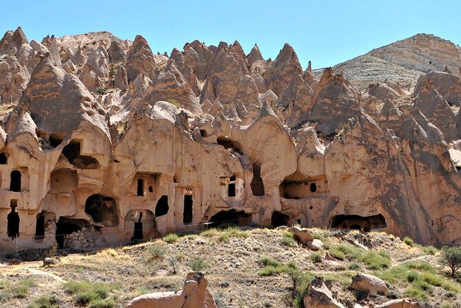 Top Sites of Cappadocia:Red Tour with Underground City Visit - Pigeon Valley, a short stop with a big view