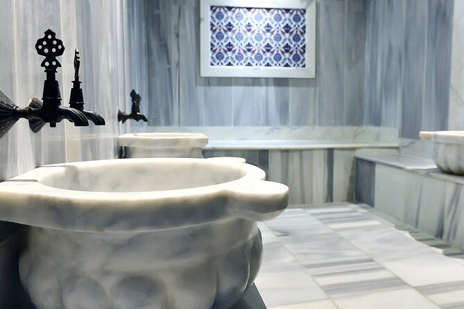 Traditional Turkish bath with Massage and Sauna - Massage time and the importance of speaking up