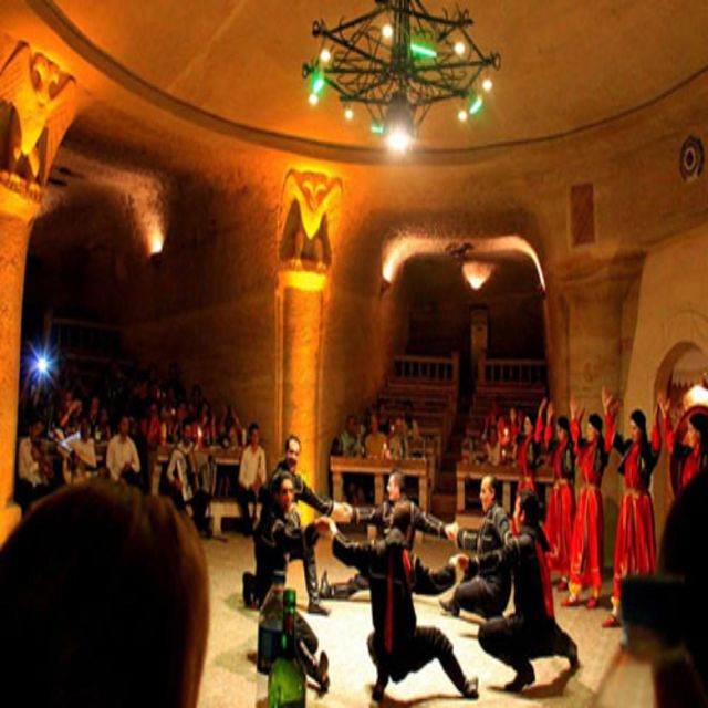 Turkish Night Show with dinner and unlimited drinks - How to make the most of the three hours